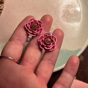Flower studs